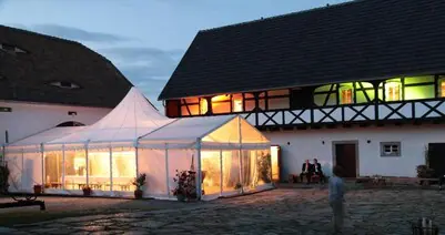 Partyzelt